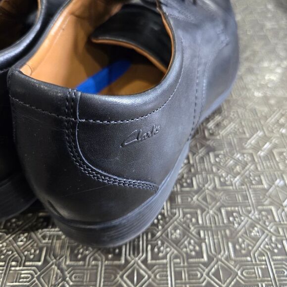 🐢 Clarks Men's Black Whiddon Cap Toe Oxford Size 10.5. - Picture 8 of 16